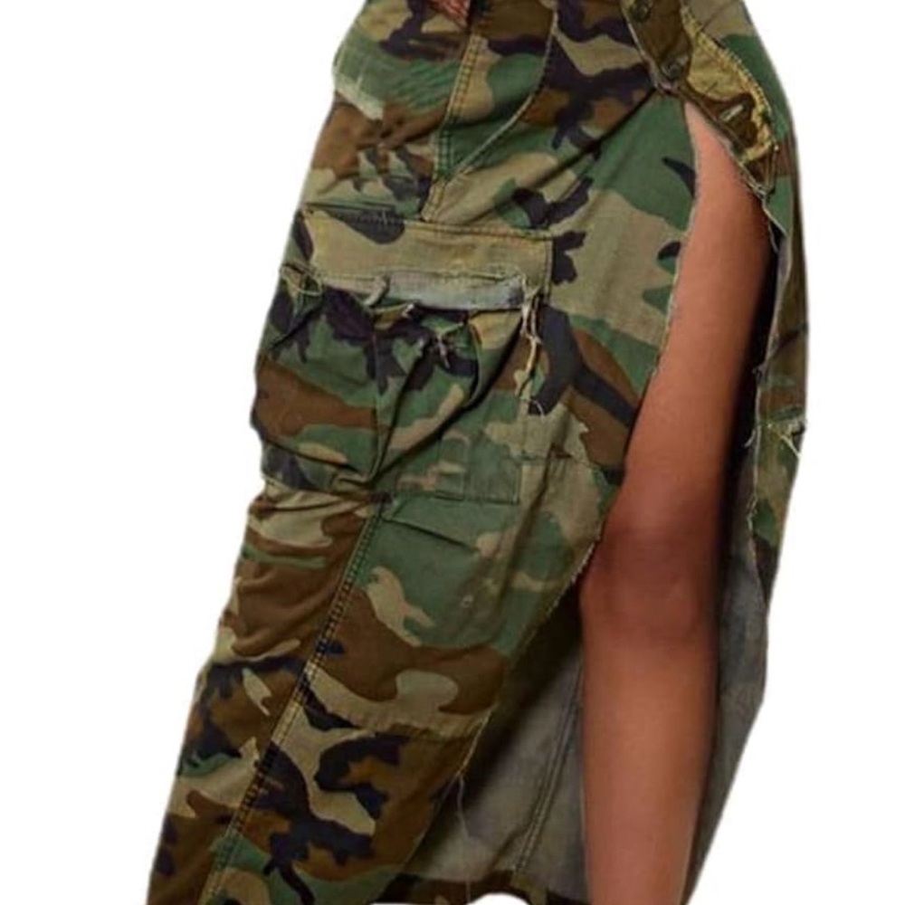 Camouflage Maxi Skirt with Side Slit - Picture 2 of 4